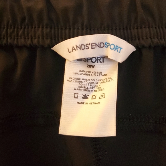 CLEARANCE 💞Rebrand Sale💞 Land's End Swim Shorts - Picture 2 of 4